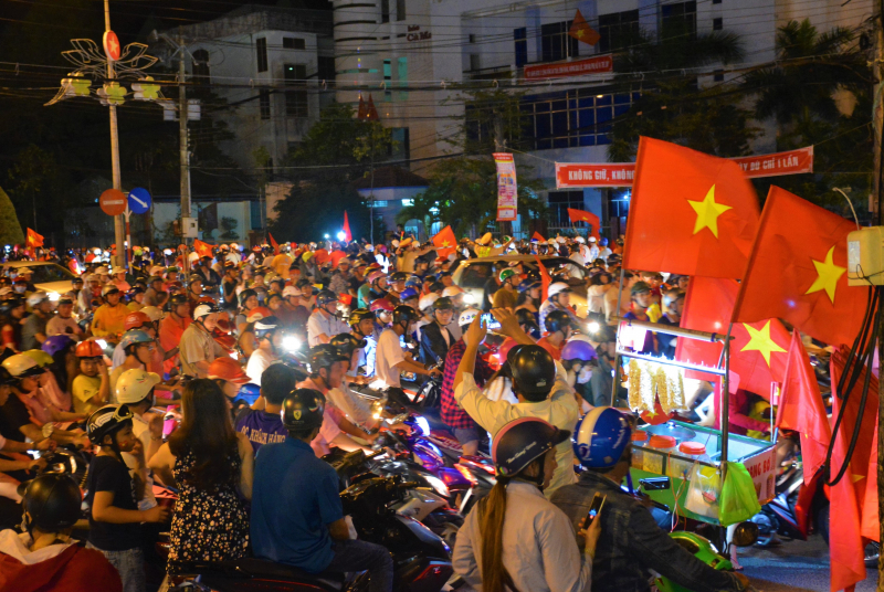 Tại ng&atilde; tư đường Trần Hưng Đạo v&agrave; Phan Ngọc Hiển c