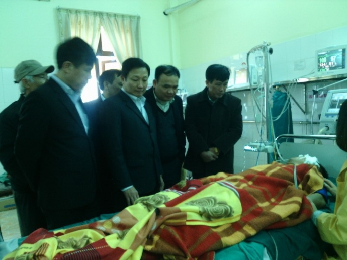 Ban-ATGT-tinh-tham-hoi-CSGT-bi-tai-xe-BMW-say-ruou