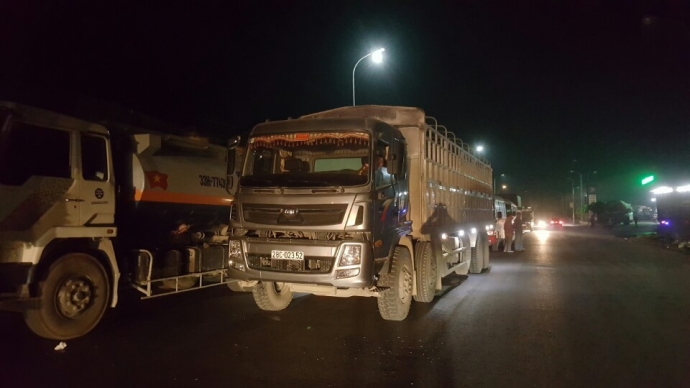 CSGT-cang-minh-phan-luong-vu-xe-bon-dam-xe-khach2