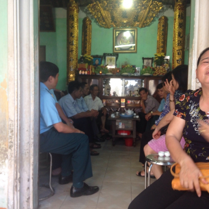 Nghen-ngao-nuoc-mat-nguoi-than-phi-cong-Su-30MK2-T