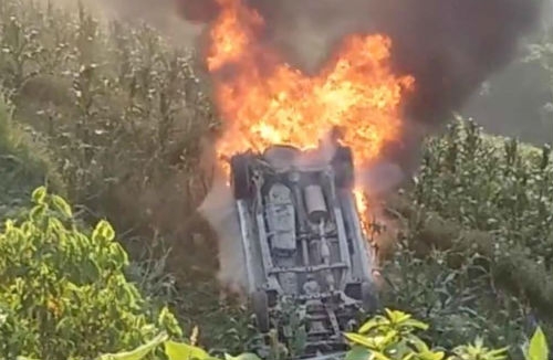 o-to-lao-vuc-boc-chay-lao-cai