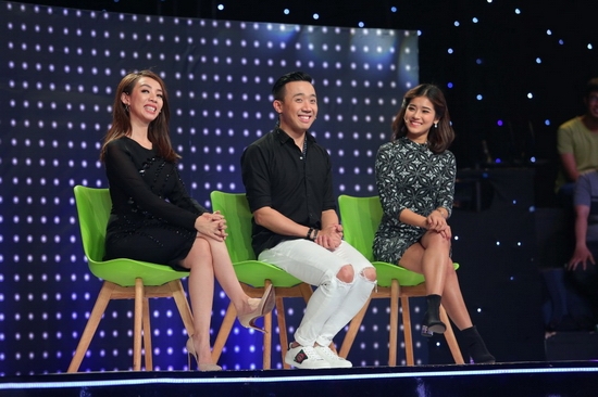 chi-thien-buc-tuc-nghi-ngo-bi-truong-giang-choi-xo