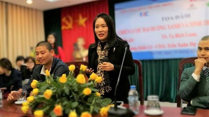 20170224112935-ta-bich-loan-1