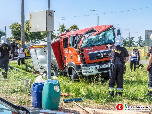 LiveLeak-dot-com-287_1436680900-P1110968_143668209