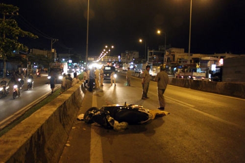 1393546002-tai-nan-cau-vuot-2