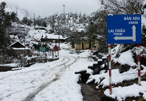 H&igrave;nh-ảnh-tuyết-rơi-ở-Sapa-v&agrave;-c&aacute;c-khu-vực-miền-n&uacute;i-