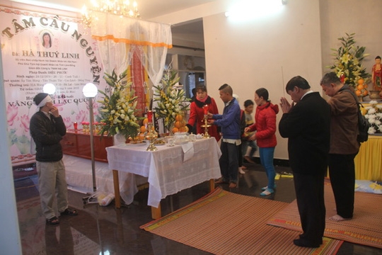 thi-the-doanh-nhan-ha-thuy-linh-ve-toi-da-lat