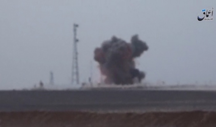 khung-bo-is-lao-xe-bom-vao-can-cu-my-o-jordan