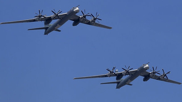 photo1492588900149-1492588900327-0-20-362-604-crop