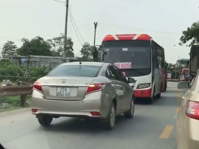 Sequence 01.Still002