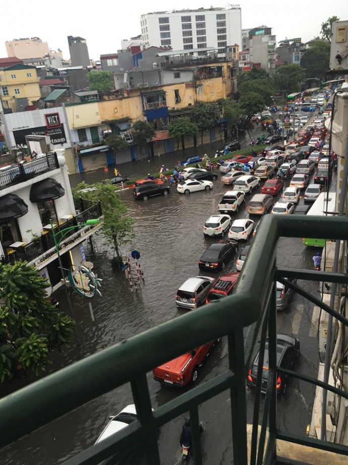 19198242_787552388081342_706334708_n