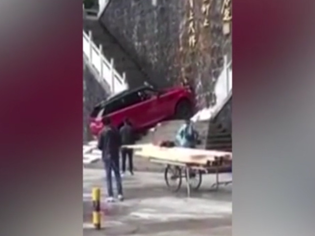 Sequence 01.Still003