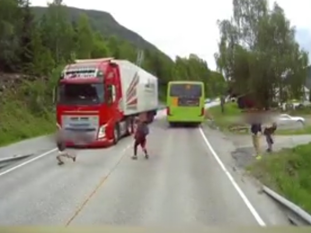 Sequence 01.Still007