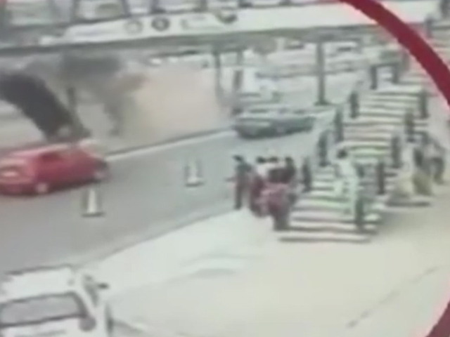 Sequence 01.Still002