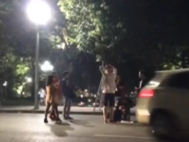 Sequence 01.Still004