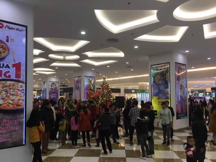 25675366_10208296078879311_629633770_n