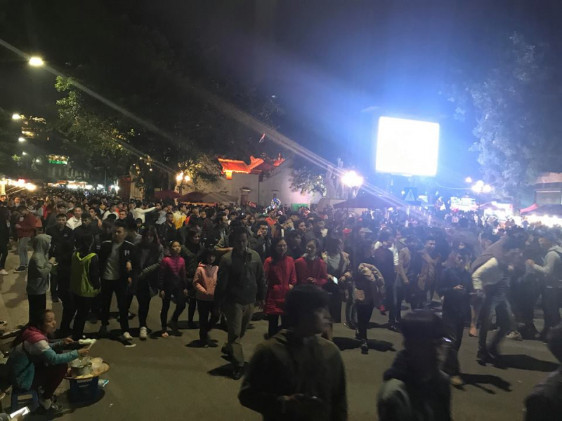 26233865_1604829406263870_951714917_n