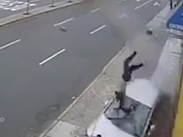 Sequence 01.Still005