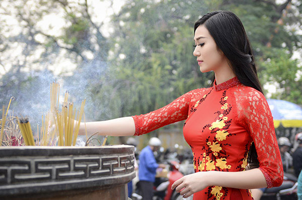 van-khan-sao-thai-am-chieu-mang-1222