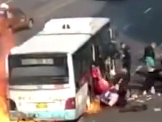 Sequence 01.Still002