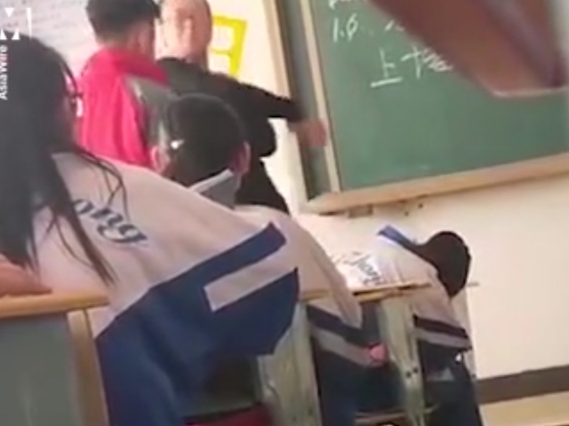 Sequence 01.Still010