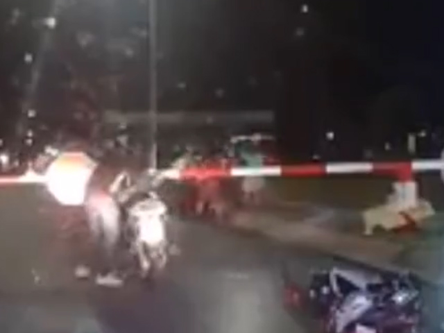 Sequence 02.Still006