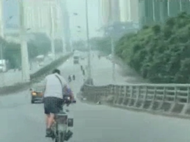 Sequence 01.Still005