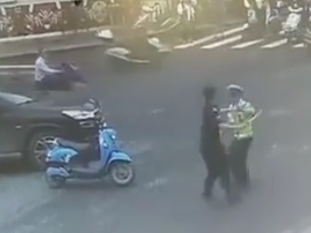 Sequence 01.Still007