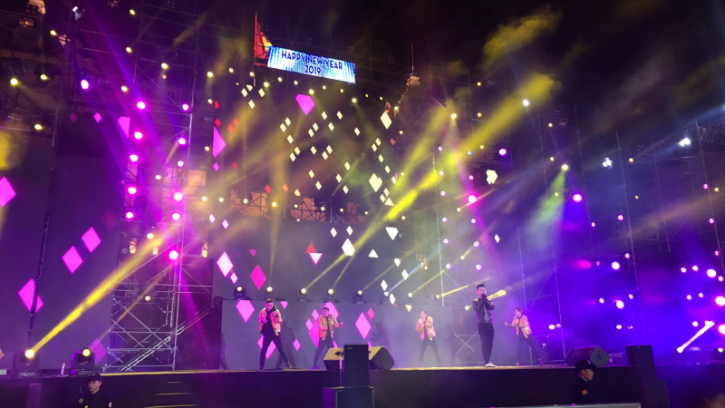 48406692_1967875453514208_8285686607764258816_n