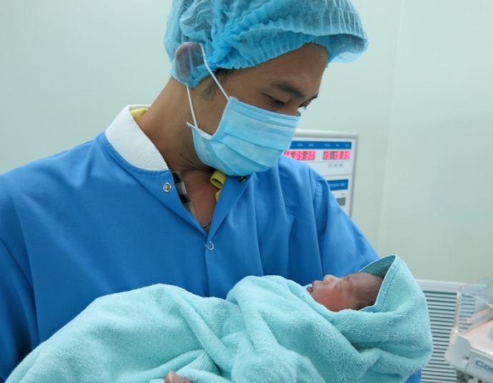 1608_Anh2_Truyen oi