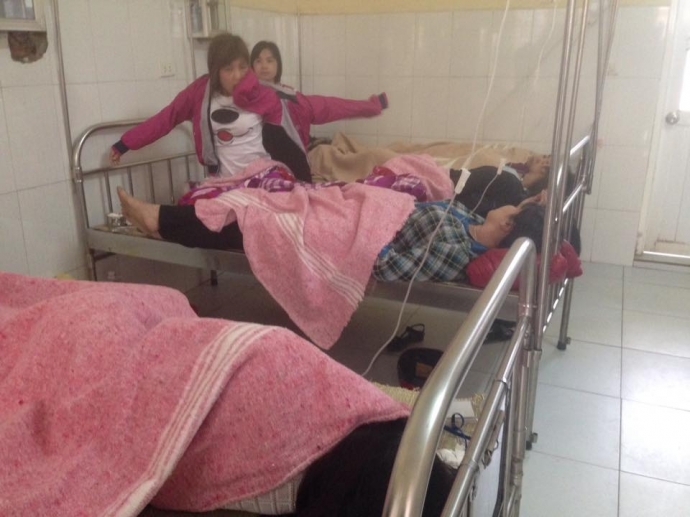 c&ocirc;ng nh&acirc;n ngộ độc thực phẩm