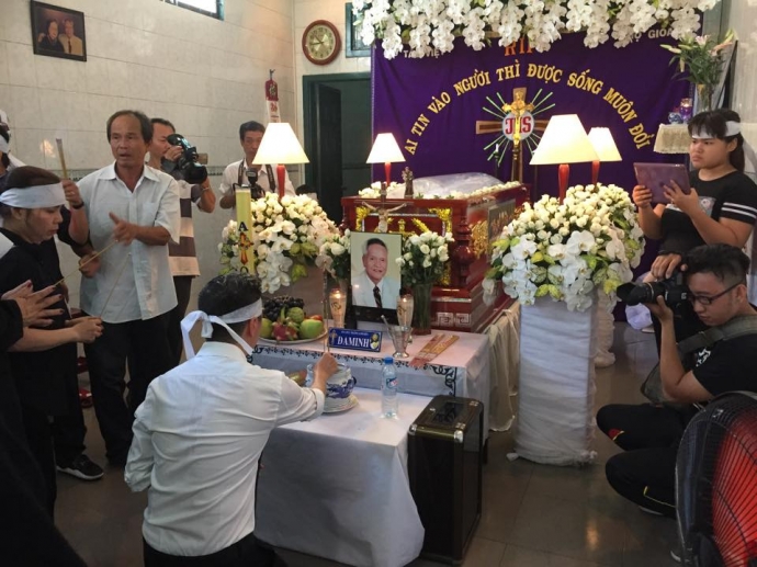 11180326_466060250237121_6626475303854444162_n