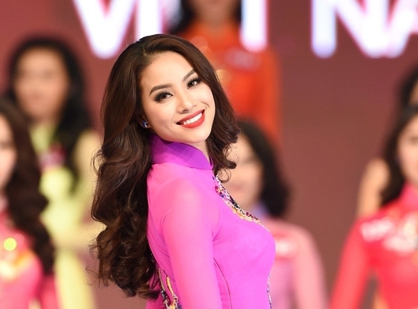 clip-hoa-hau-pham-huong-hat-tieng-anh-cuc-hay