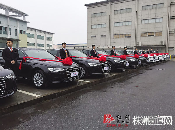 ong-chu-hao-phong-mua-toi-13-chiec-audi-a6-lam-pha