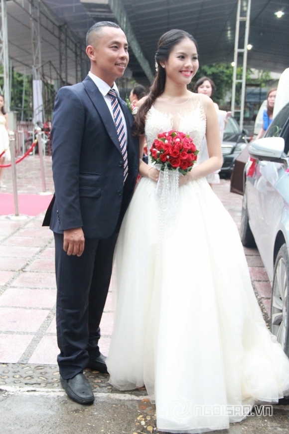 le-cuoi-chi-anh-khanh-linh-7-ngoisao.vn.stamp2