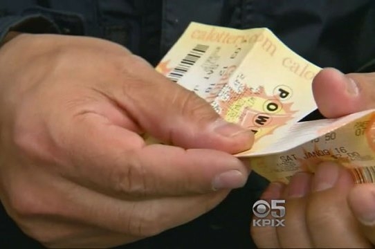 nguoi-goc-viet-trung-giai-xo-so-powerball-hon-1-tr