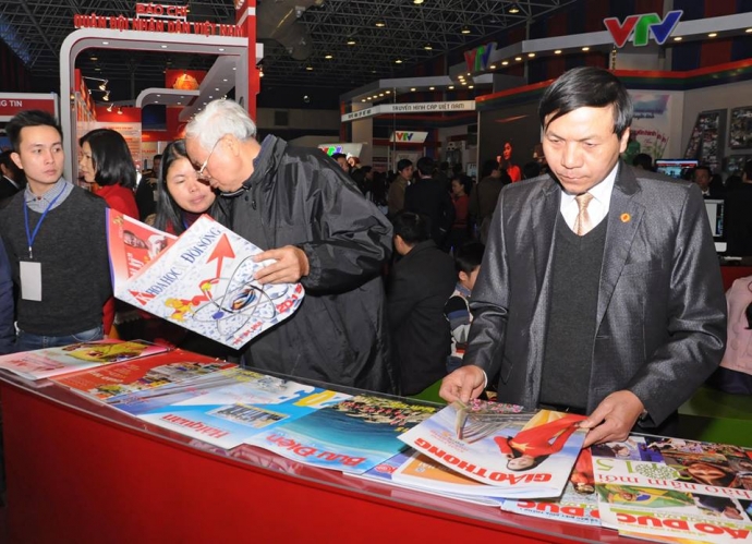 bao giaothong hoi bao xuan