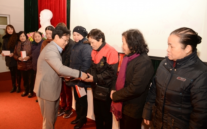 anh-tu-thien-mai-dich-0607