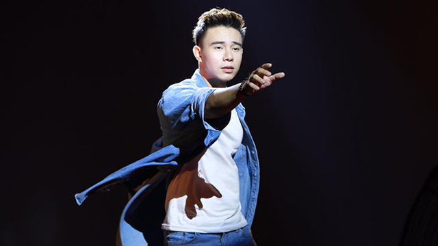 dong Hung toi phai tim duong song cho minh baogiao