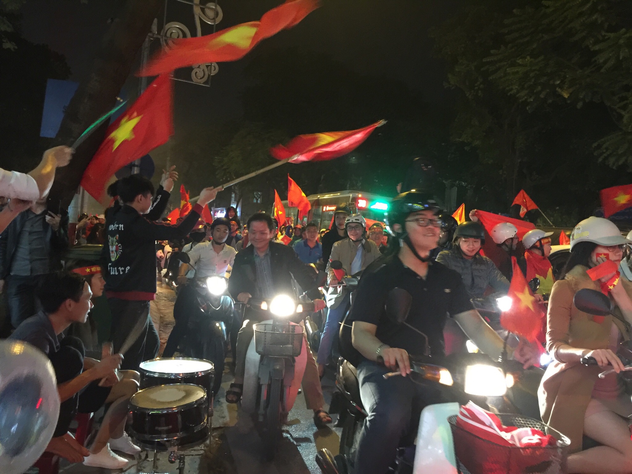 152F9AF4-60F4-40FE-A7EC-C9E36CA75AA5.