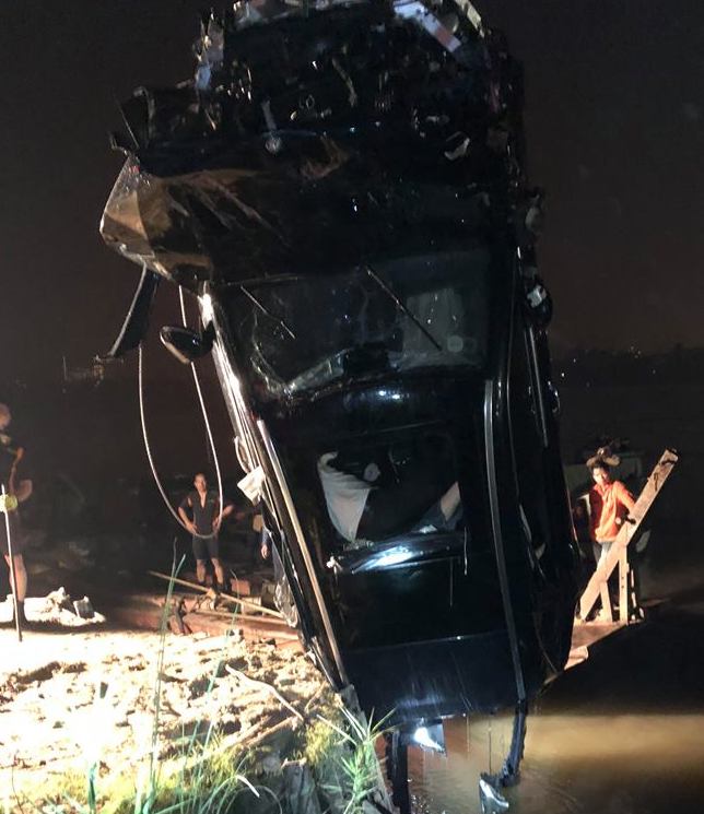 o to roi xuong song hong 7