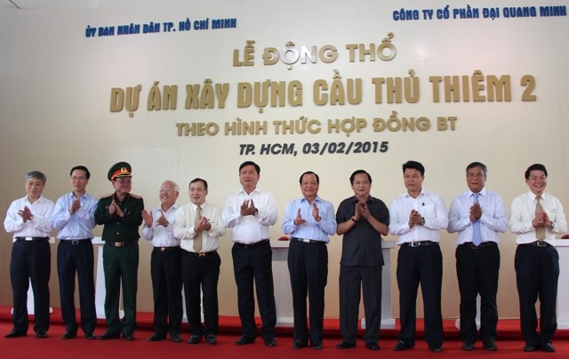 cac dai bieu chuc mung le dong tho Thu Thiem 2