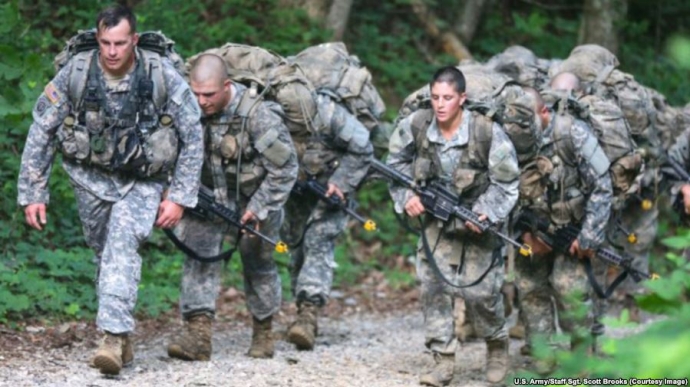 03E1C471-67E8-44B1-8597-7D11DB54E3F0_cx0_cy5_cw0_w