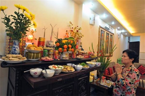 cung-giao-thua