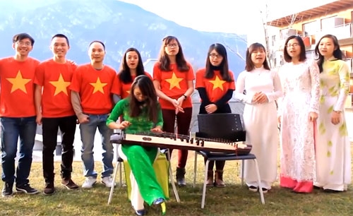 du-hoc-sinh-Viet-chuc-Tet-c-8180-1454501443