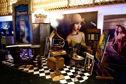 1457846687-1457843710-victor-vu-vs-dinh-ngoc-diep-