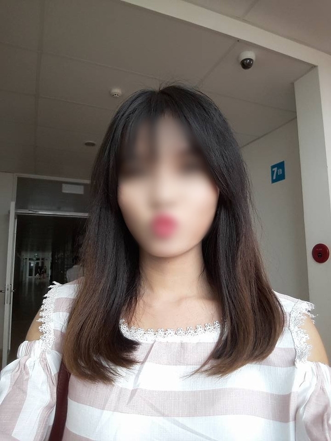 photo-1-1474605716275