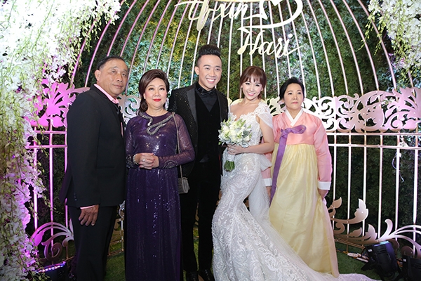 tran-thanh-hari-dam-cuoi-vne 1