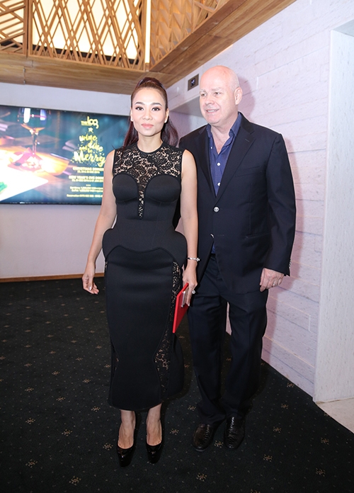 tran-thanh-hari-dam-cuoi-vne 5