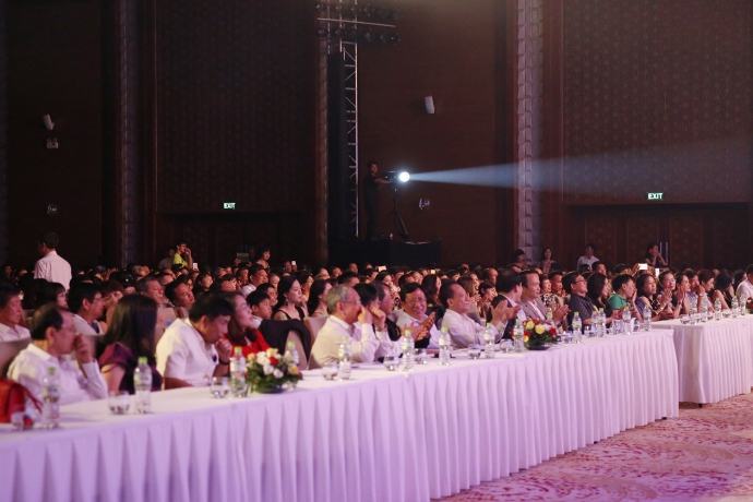 ảnh 10_Khán phòng Trung tâm hội nghị Quốc tế FLC Q